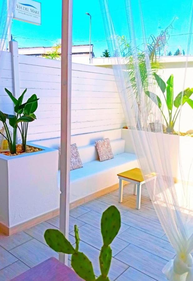 B&B Suites Via Del Mare เปรสซิกเช ภายนอก รูปภาพ