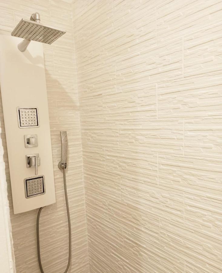 B&B Suites Via Del Mare เปรสซิกเช ภายนอก รูปภาพ