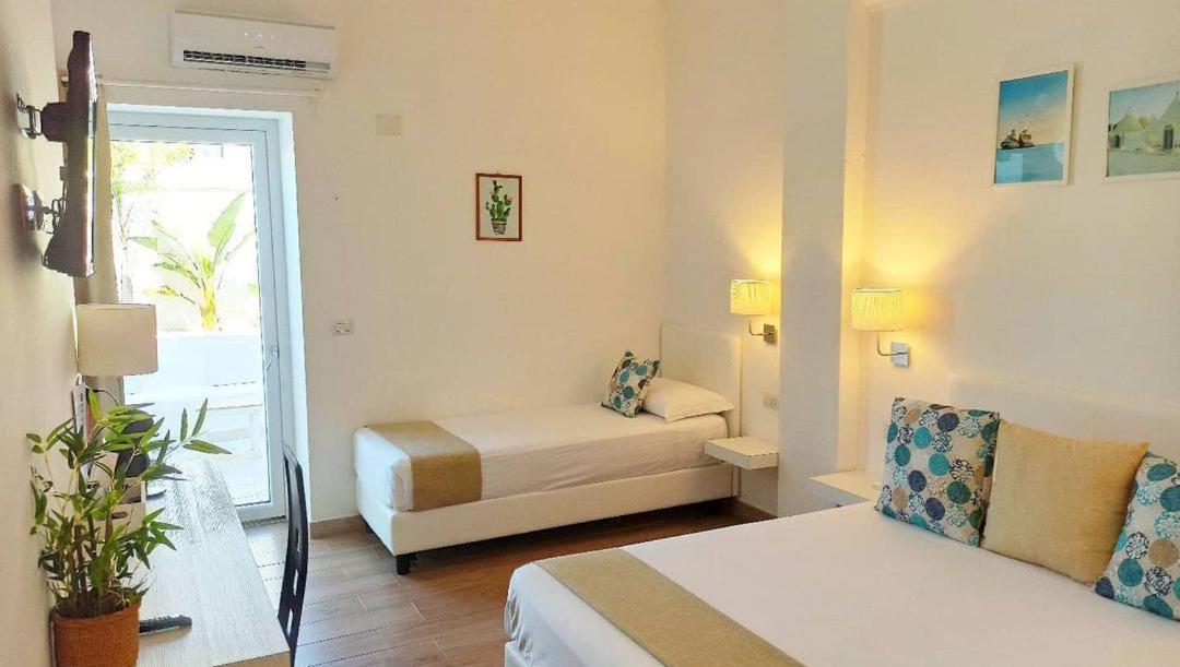 B&B Suites Via Del Mare เปรสซิกเช ภายนอก รูปภาพ
