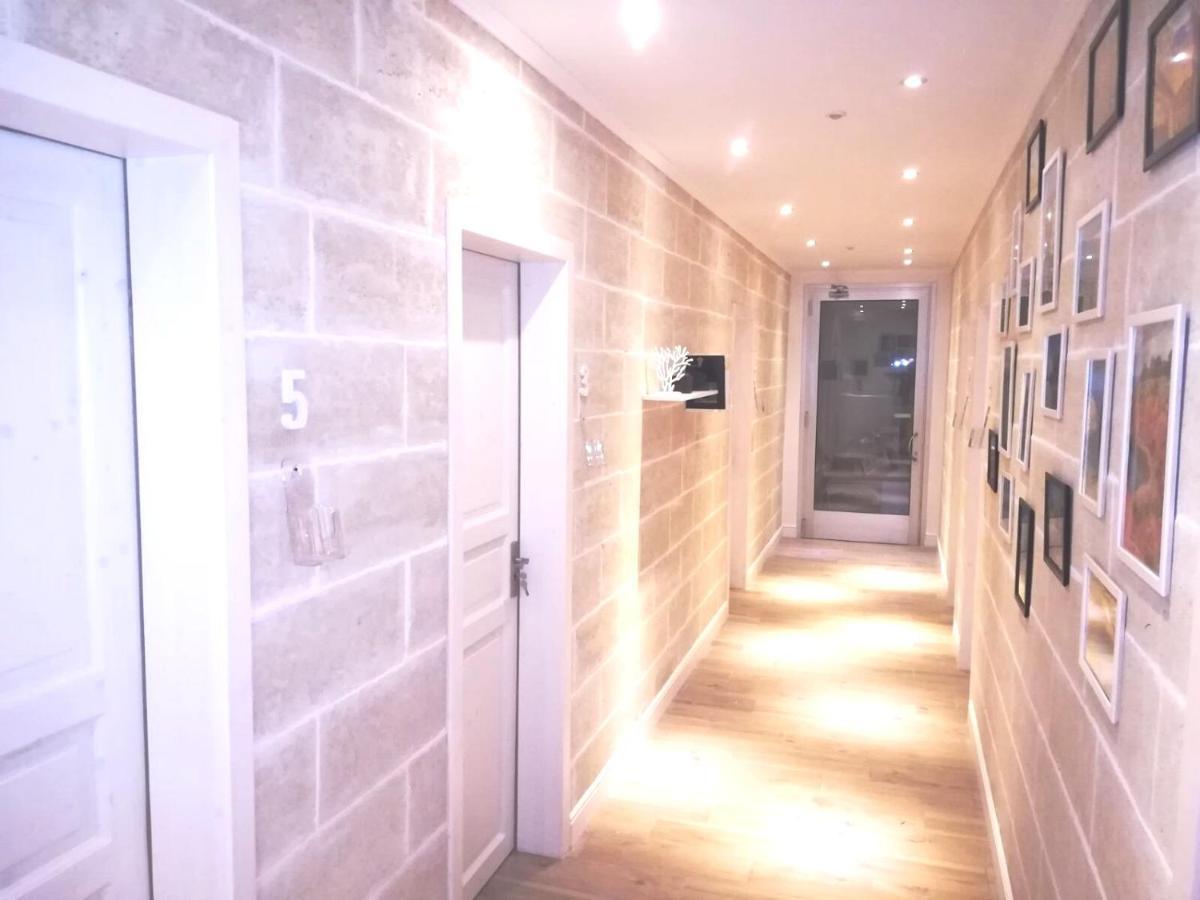 B&B Suites Via Del Mare เปรสซิกเช ภายนอก รูปภาพ