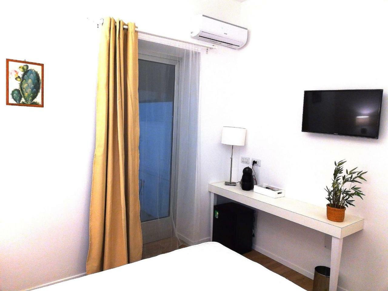 B&B Suites Via Del Mare เปรสซิกเช ภายนอก รูปภาพ