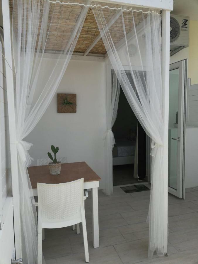 B&B Suites Via Del Mare เปรสซิกเช ภายนอก รูปภาพ