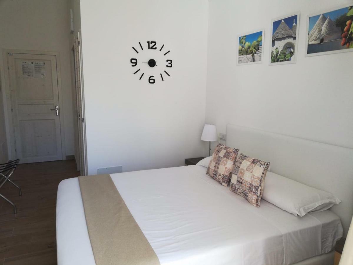 B&B Suites Via Del Mare เปรสซิกเช ภายนอก รูปภาพ